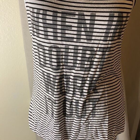 #103 Tank top  - Picture 2 of 3